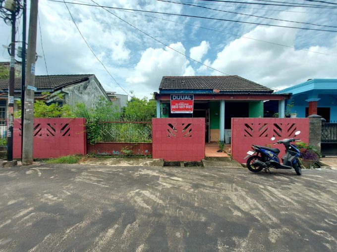 DIJUAL RUMAH KOMPLEK SUKARAMI PERINDUSTRIAN KEBUN BUNGA PALEMBANG