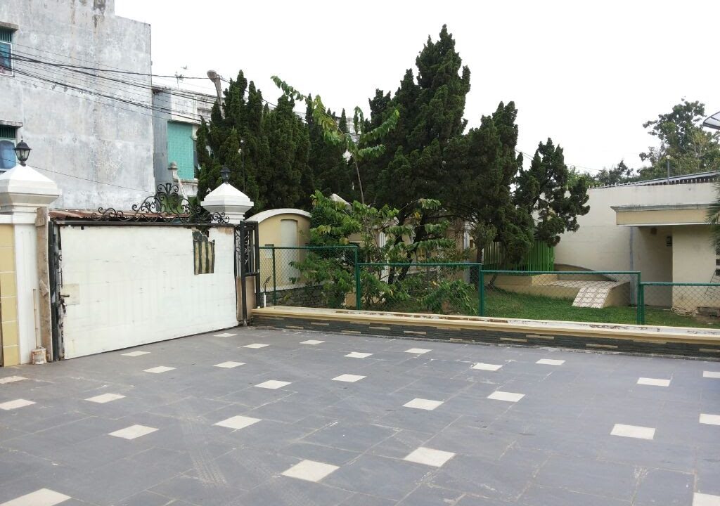 DIJUAL RUMAH MEWAH HOOK ABDUL ROZAK PALEMBANG (1)