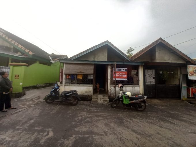 DIJUAL RUMAH KEBUN BUNGA LR. SEROJA PALEMBANG