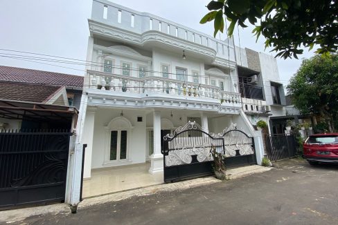 DIJUAL RUMAH MASKAREBET PALEMBANG (1)