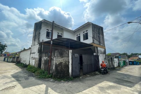 DIJUAL RUMAH MAYOR ZURBI BUSTAN SUKAJAYA PALEMBANG (0,2)