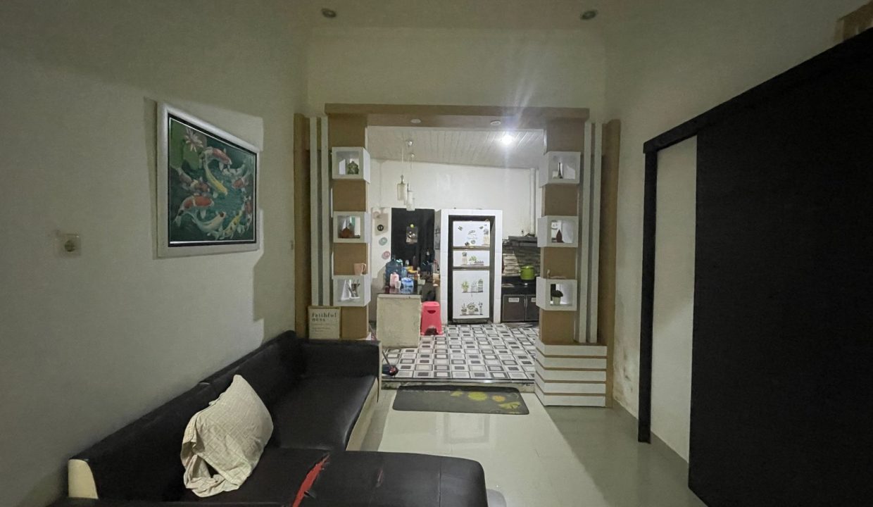 DIJUAL RUMAH MAYOR ZURBI BUSTAN SUKAJAYA PALEMBANG (1,2)