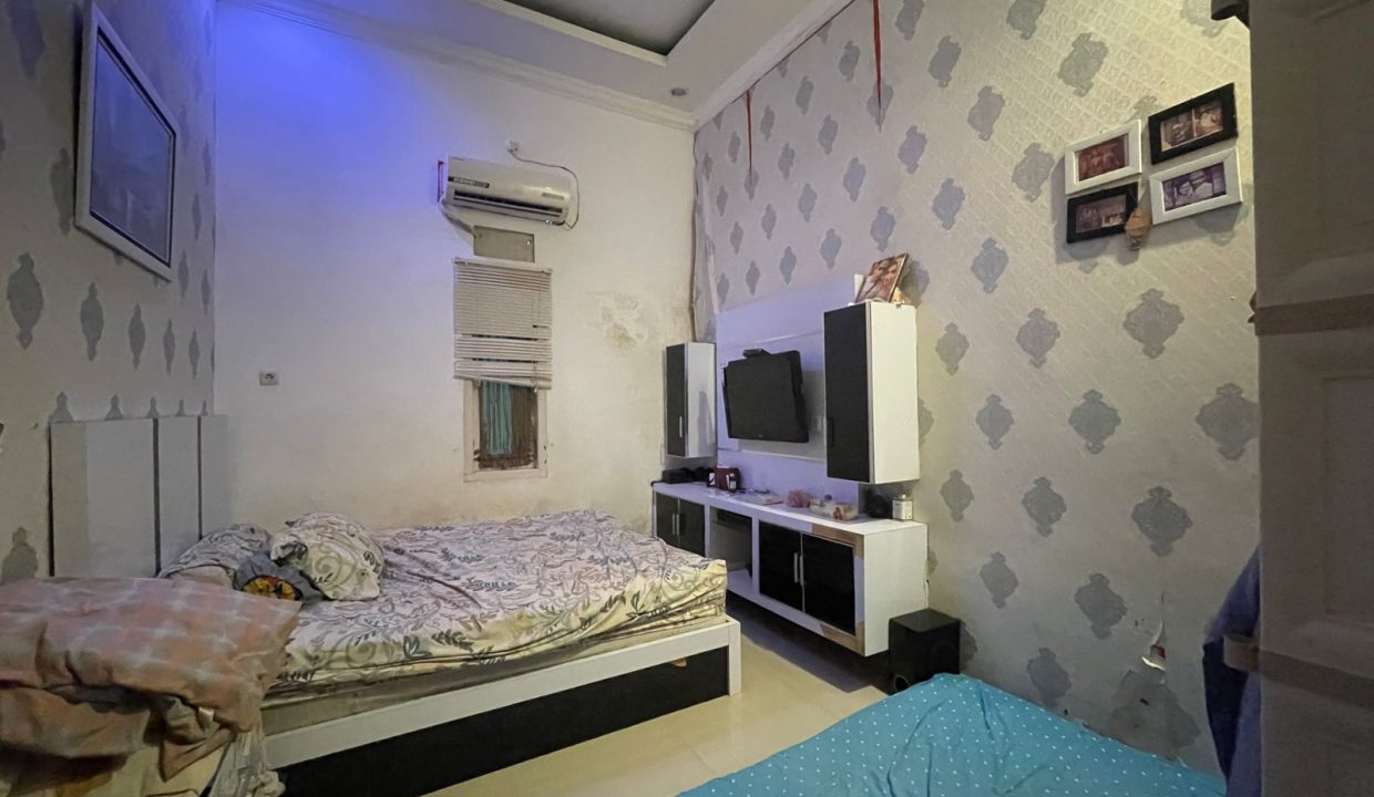 DIJUAL RUMAH MAYOR ZURBI BUSTAN SUKAJAYA PALEMBANG (6,4)