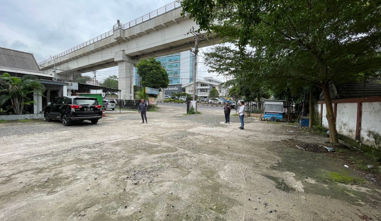 DIJUAL TANAH DAN RESTORANT DEMANG LEBAR DAUN PALEMBANG (1,0)