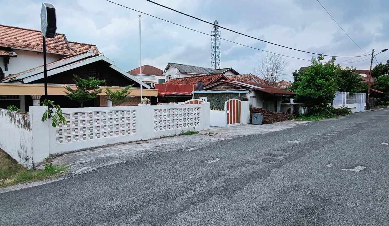 DIJUAL RUMAH KAMBANG IWAK PALEMBANG (1)