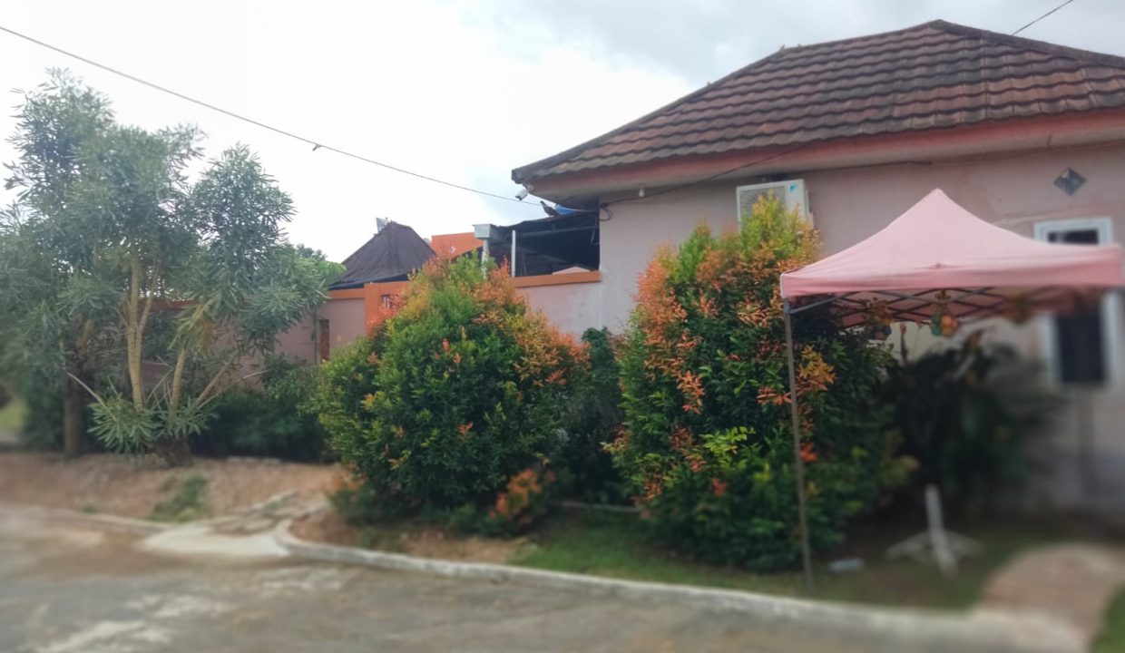 DIJUAL RUMAH KONSEP VILLA KENTEN SUKAMAJU PALEMBANG (5)