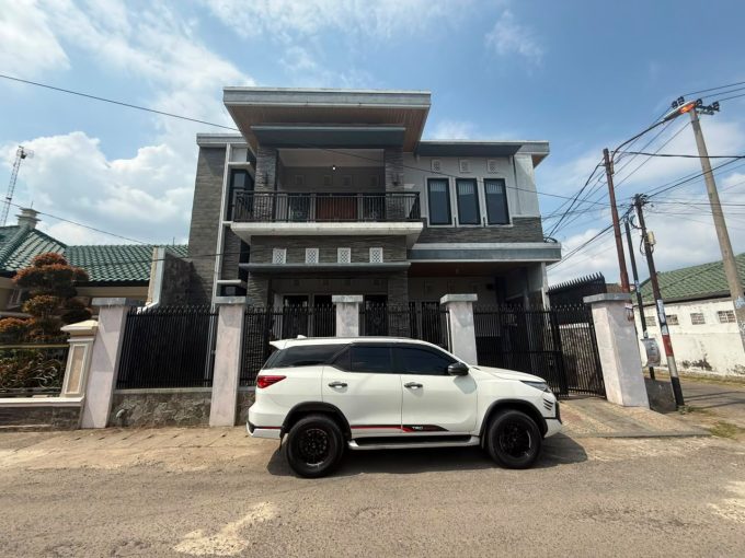 DIJUAL RUMAH PURI DEMANG RAYA PALEMBANG (2)