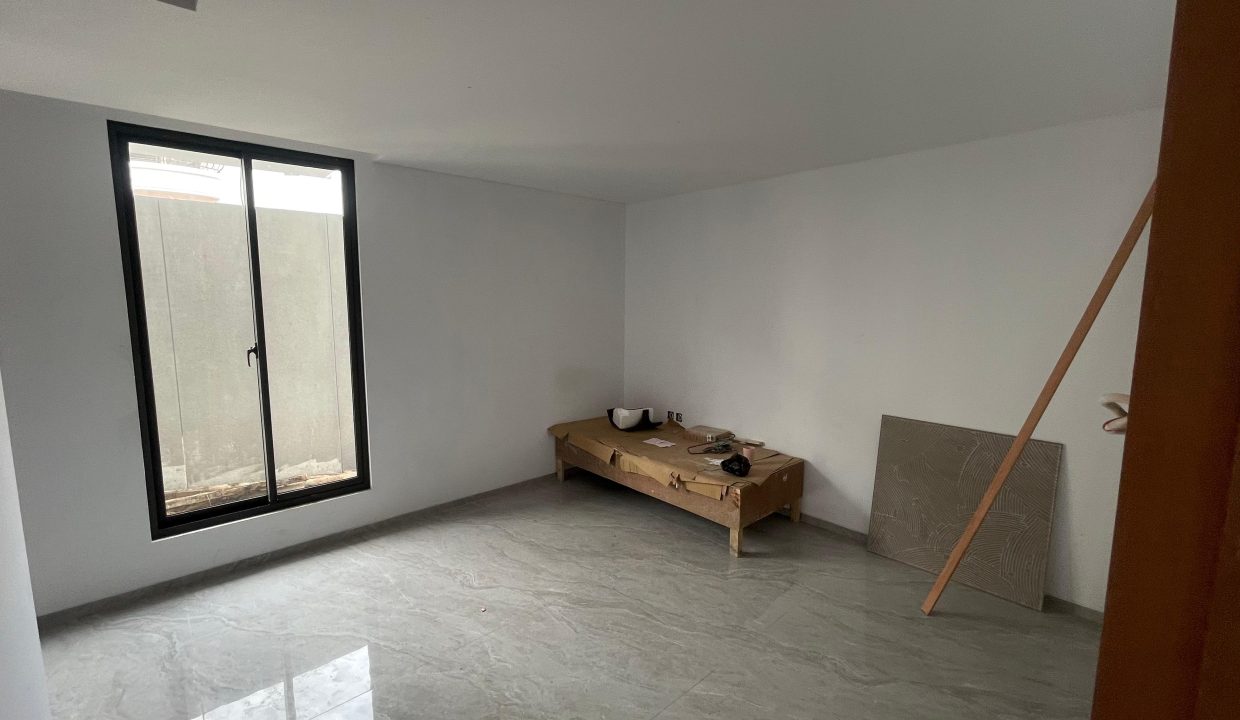 RUMAH MEWAH BHL EVERGREEN PALEMBANG (5)