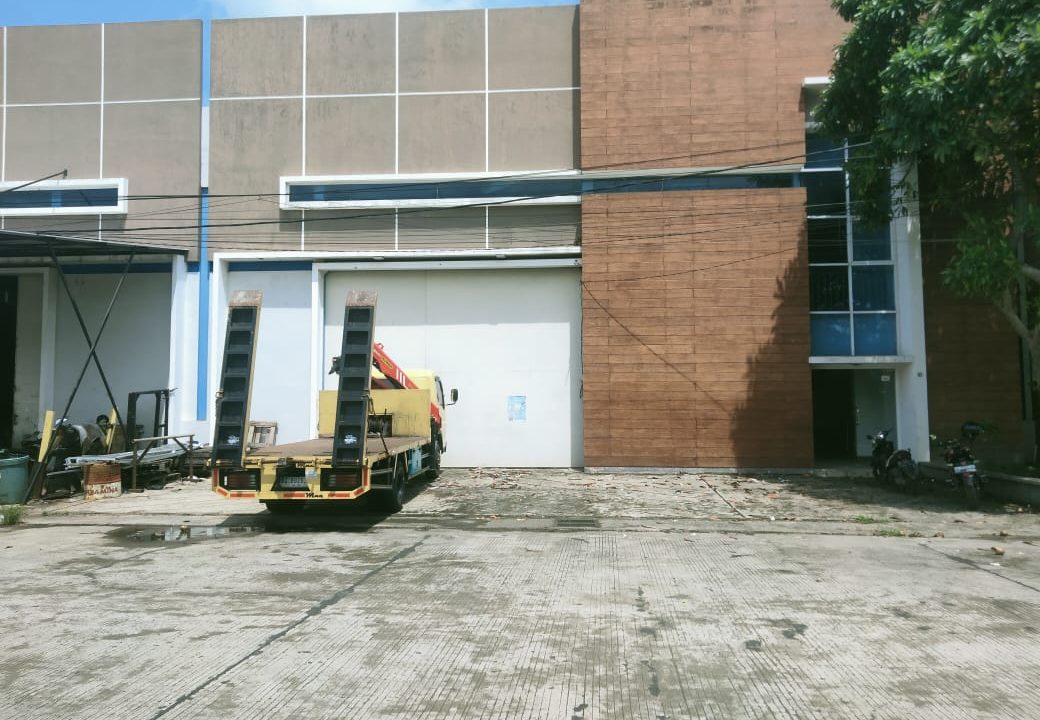 SEWA GUDANG COSMO BIZLAND PALEMBANG (1)
