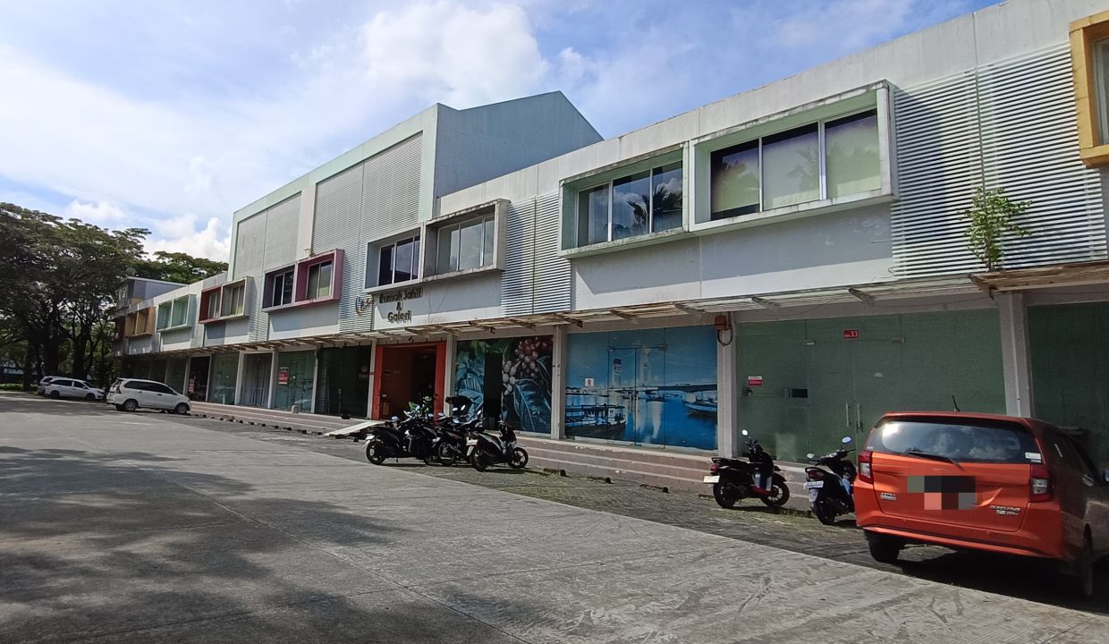 KOMPLEK PERTOKOAN CGC PALEMBANG (2)