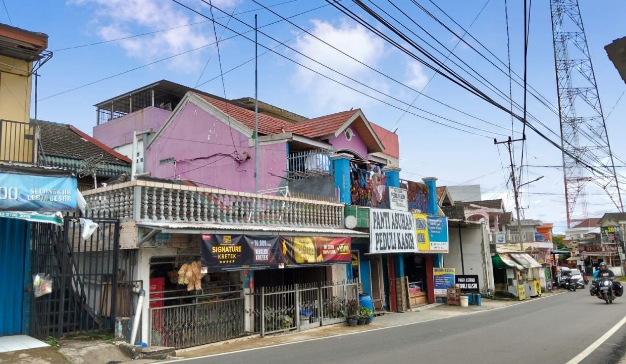 RUMAH JALAN DWIKORA 2PALEMBANG (2)