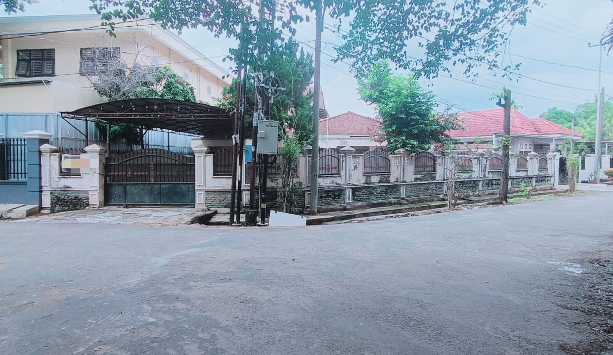 RUMAH KAMBANG IWAK PALEMBANG (1)