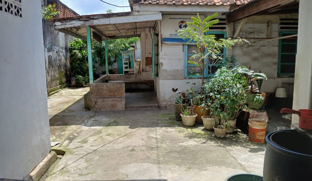 RUMAH + RUKO JALAN YOS SUDARSO PASAR LEMABANG PALEMBANG (3)