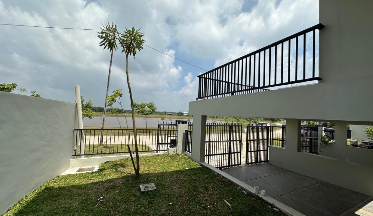 DIJUAL RUMAH MODERN CITRA GRAND CITY PALEMBANG (4)