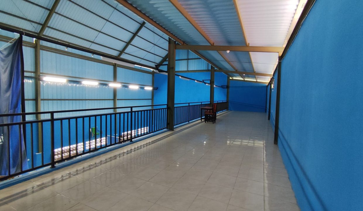 GEDUNG OLAHRAGA BADMINTON (10)