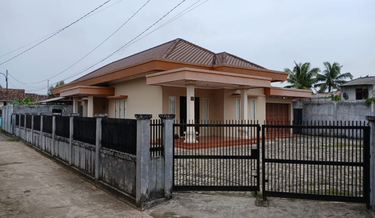 RUMAH HULUBALANG II BUKIT PALEMBANG (1)