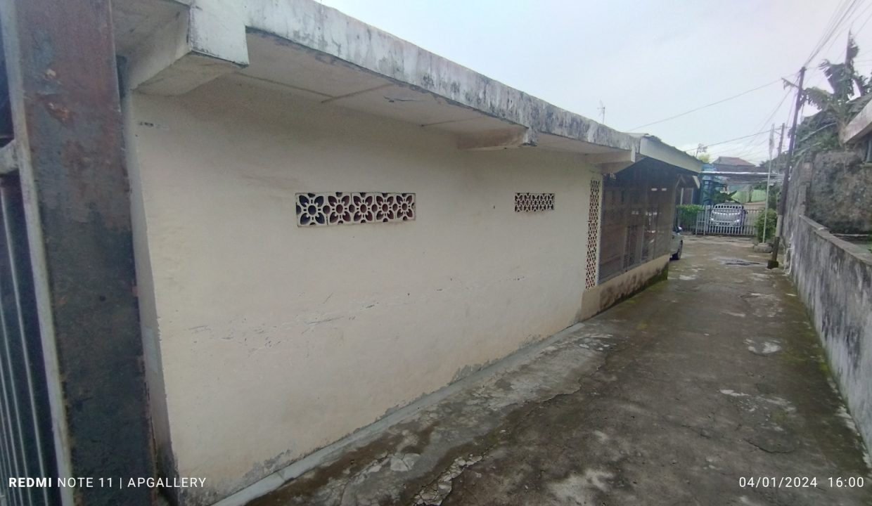 RUMAH JALAN KEMUNING (2)