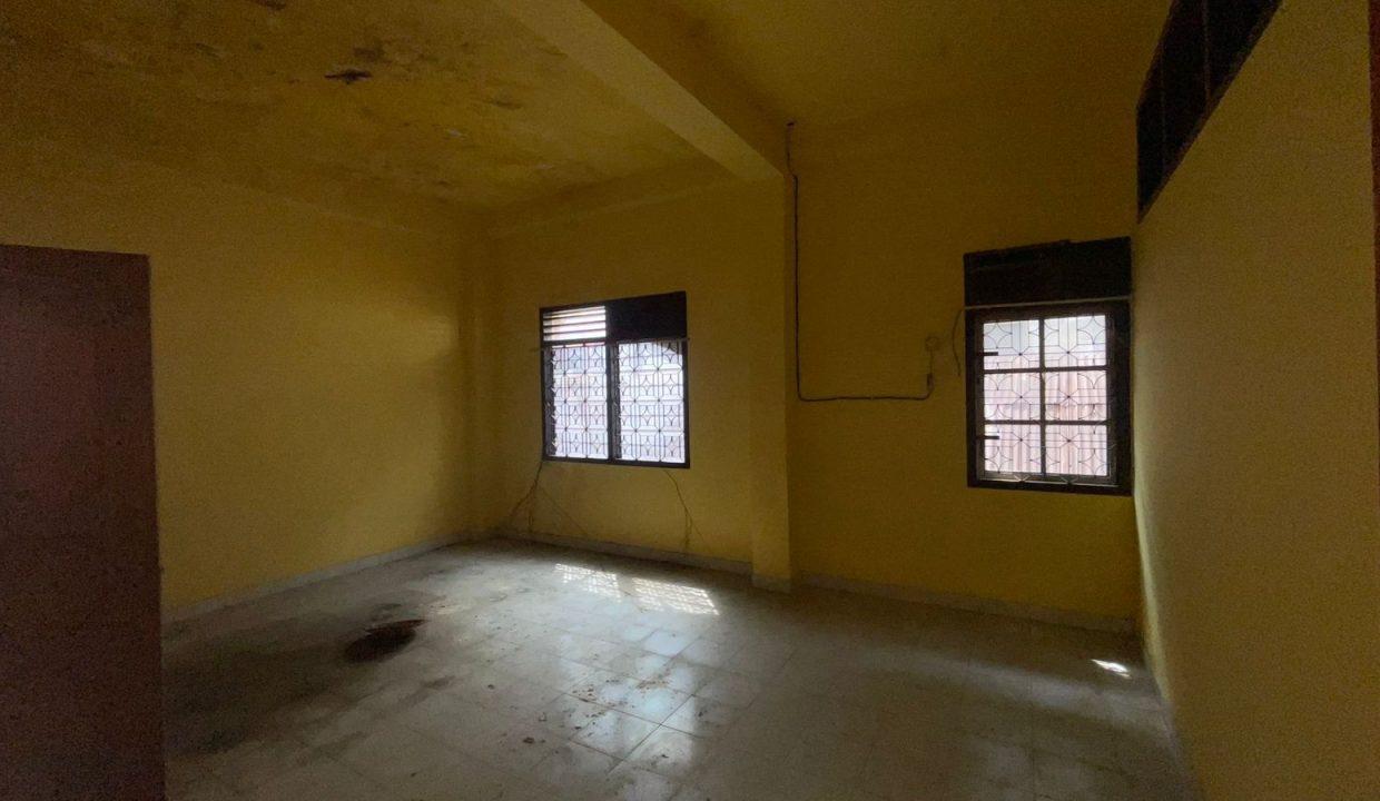 RUMAH SEKIP LR SURYA PALEMBANG (8)