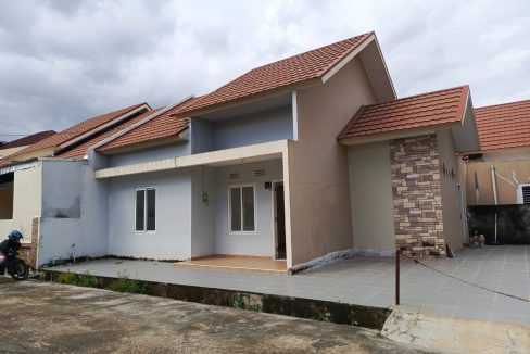 DIJUAL RUMAH KAWASAN BUKIT BESAR PALEMBANG (0,6)