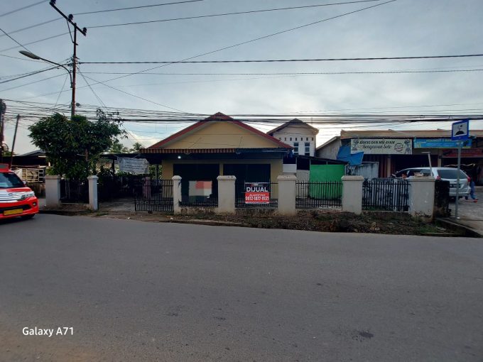 DIJUAL RUMAH + 2 KIOS JALAN PADAT KARYA SRI MULYO SEMATANG BORANG PALEMBANG