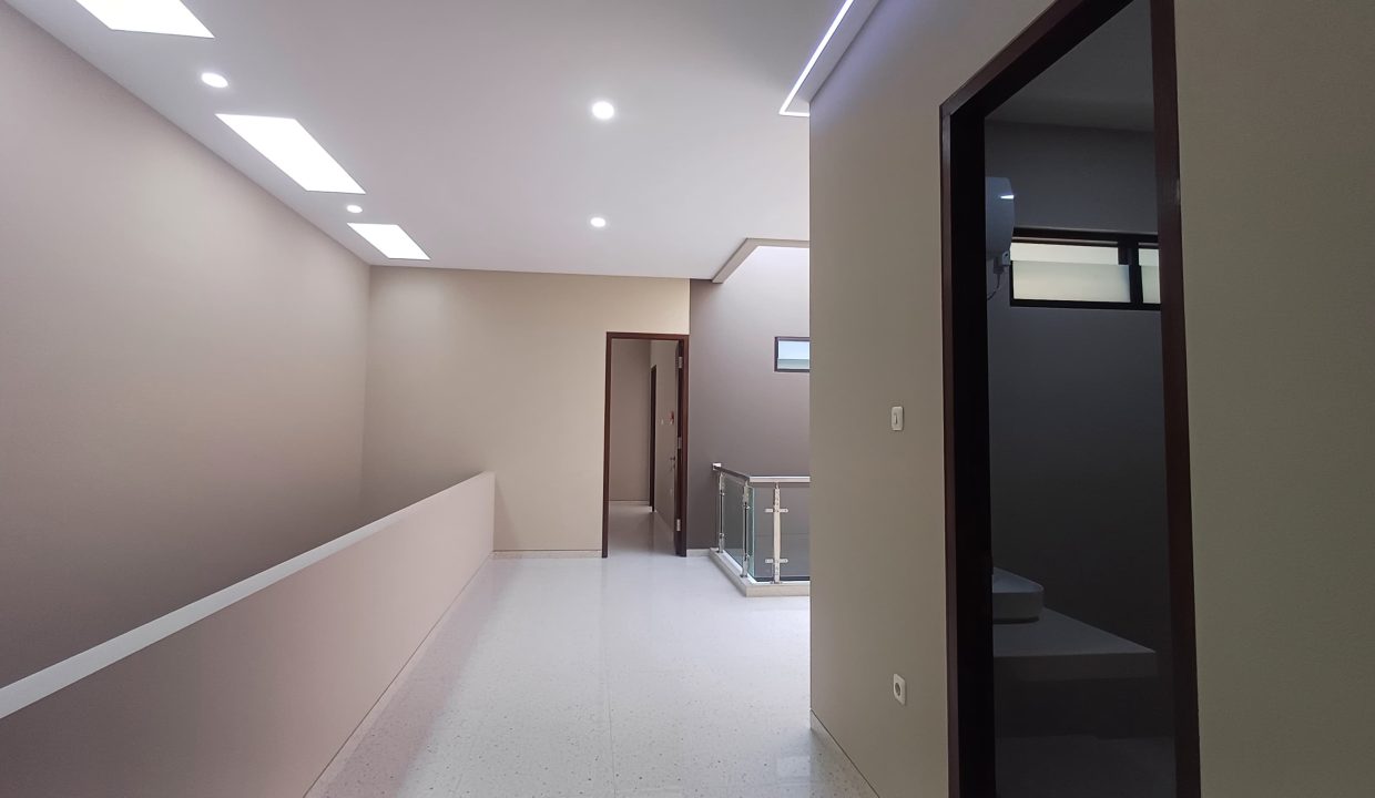 RUMAH SCANDINAVIAN KM 7 PALEMBANG (13)