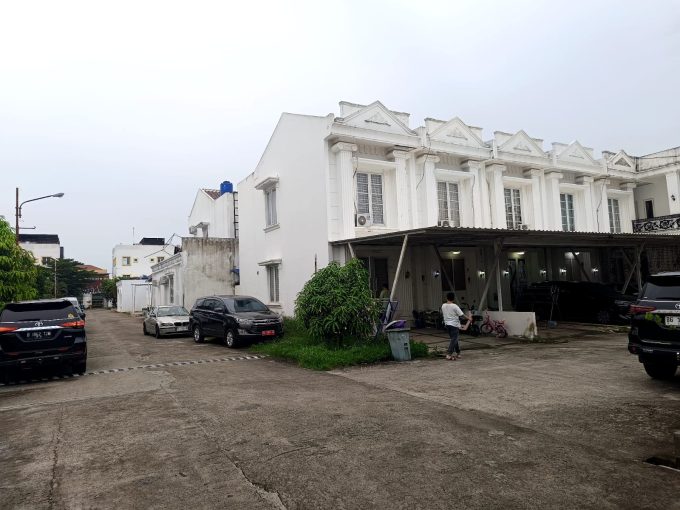 DIJUAL RUMAH HOOK KOMPLEK EL CLASICO SUKABANGUN PALEMBANG