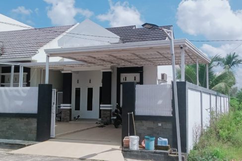 DIJUAL RUMAH HOOK MINIMALIS DALAM KOMPLEK PALEMBANG (1)