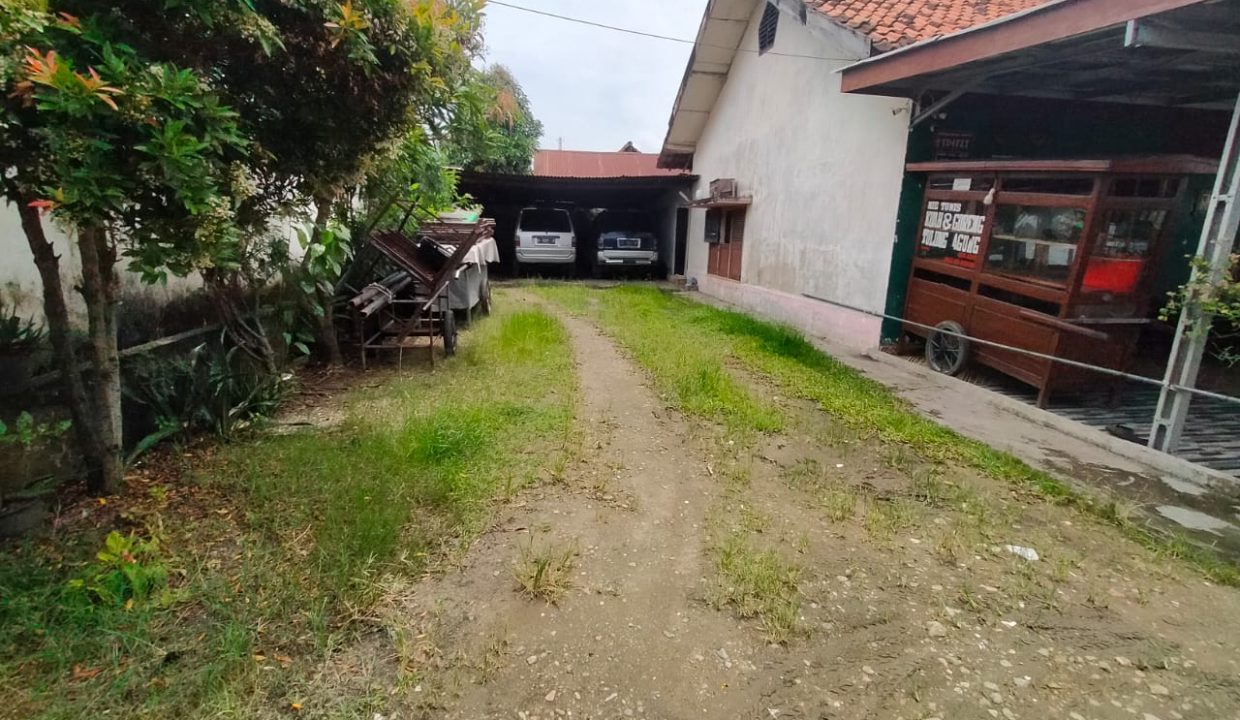 DIJUAL RUMAH JALAN RE MARTADINATA LEMABANG PALEMBANG (2)