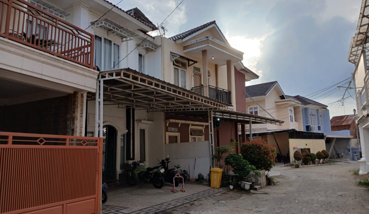 DIJUAL RUMAH LUNJUK JAYA GRAND HILL 3 PALEMBANG (1,5)