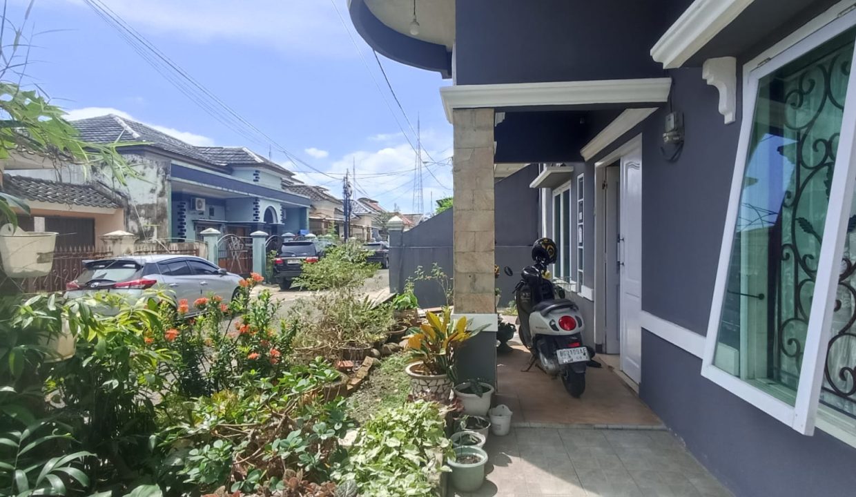DIJUAL RUMAH PURI DEMANG RAYA PALEMBANG (0,9)