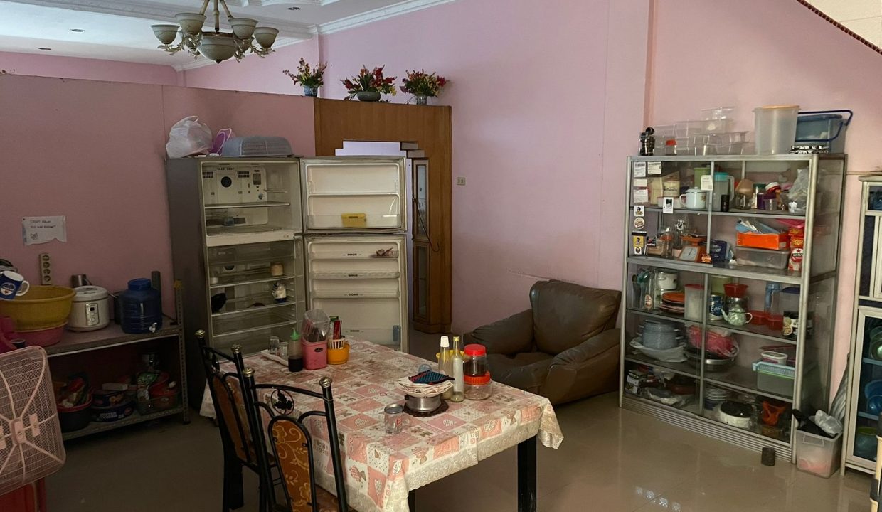 SEWA TOWNHOUSE DEKAT PASAR 16 ILIR PALEMBANG (3)