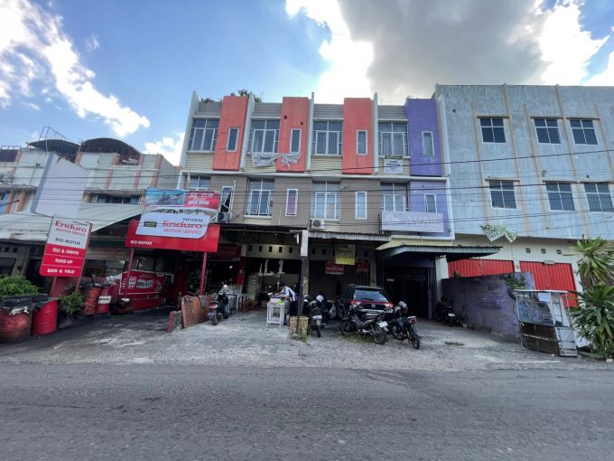 DIJUAL RUKO 3 LANTAI JALAN AMPIBI SEKIP PALEMBANG