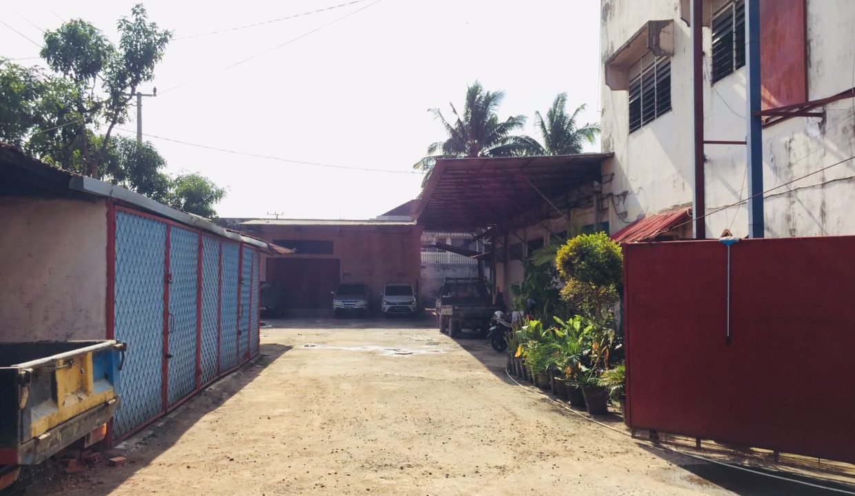 DIJUAL GUDANG KI MAROGAN KERTAPATI PALEMBANG (2)