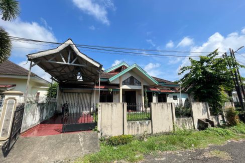 DIJUAL RUMAH BUKIT SEJAHTERA POLIGON PALEMBANG (1,3)