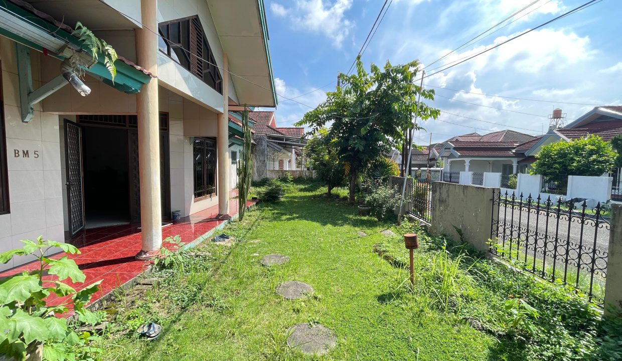 DIJUAL RUMAH BUKIT SEJAHTERA POLIGON PALEMBANG (1,3)