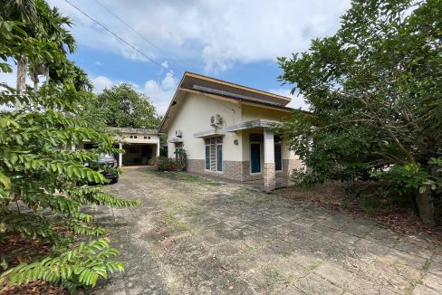 DIJUAL RUMAH HARUN SOHAR KEBUN BUNGA PALEMBANg (1)