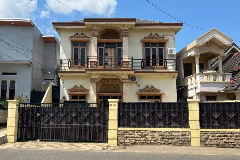 DIJUAL RUMAH JALAN POLITEKNIK BUKIT PALEMBANG (1)