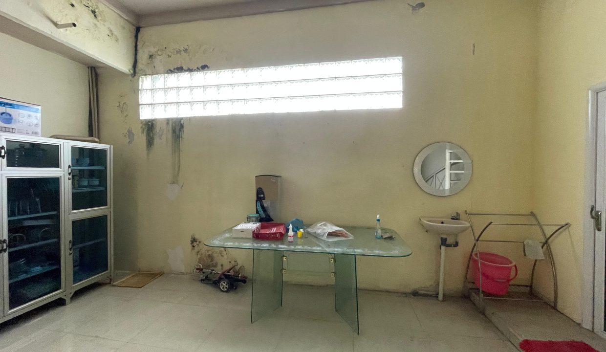 DIJUAL RUMAH KEBUN BUNGA SUKARAME PALEMBANG (4)