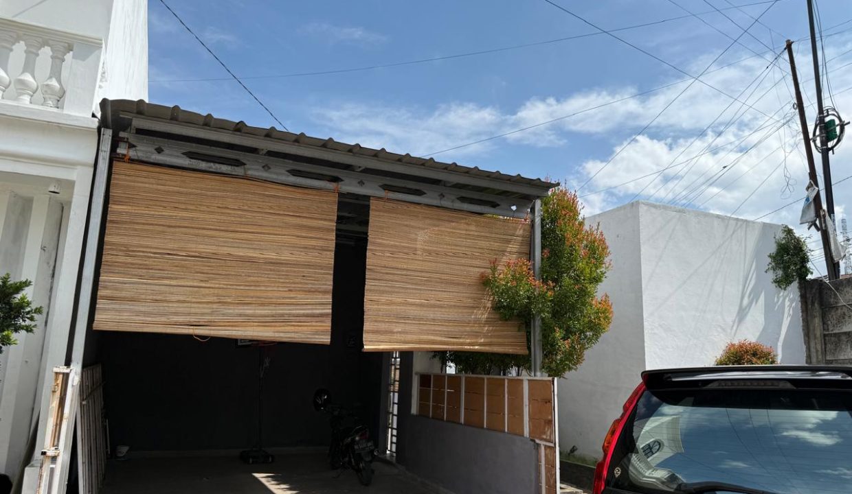 DIJUAL RUMAH KOMPLEK NINGRAT JALAN SUKARELA KM 7 PALEMBANG (2)