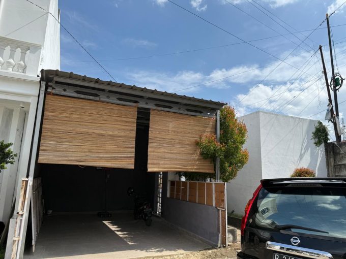 DIJUAL RUMAH KOMPLEK NINGRAT JALAN SUKARELA KM 7 PALEMBANG