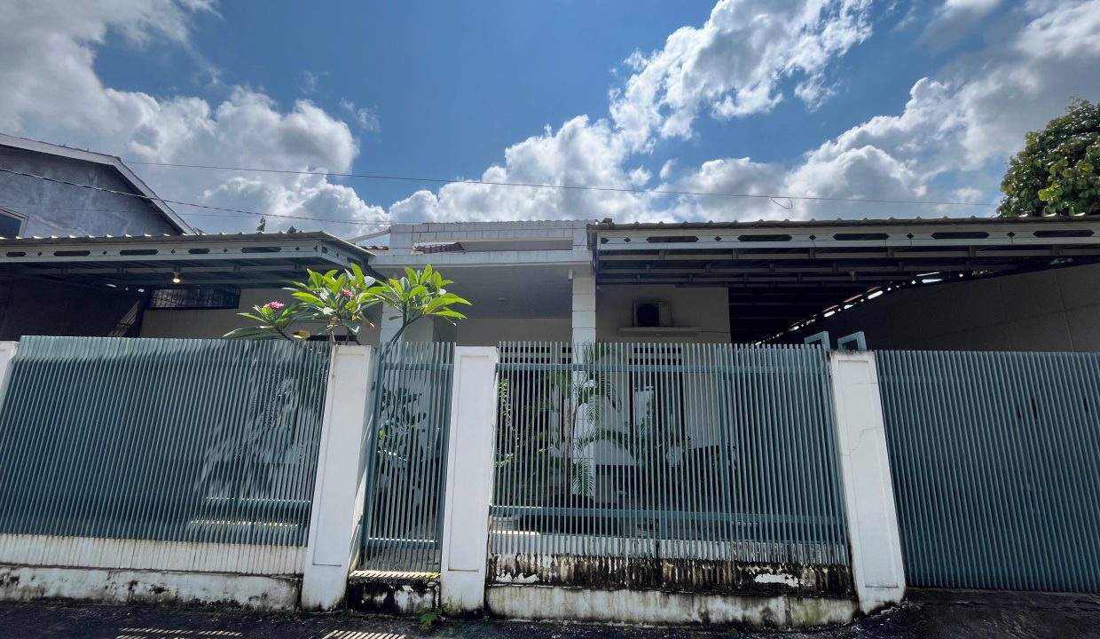 DIJUAL RUMAH MAYOR ZURBI BUSTAN SUKARAME PALEMBANG (1)