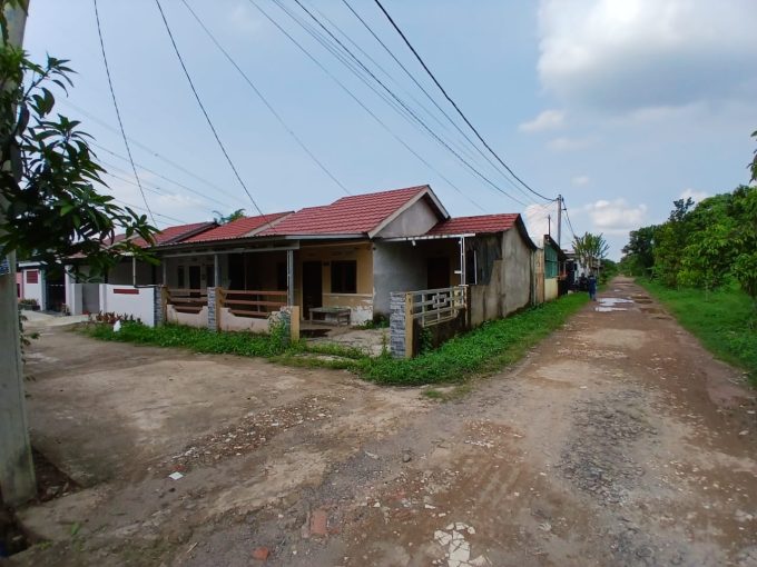 DIJUAL 2 RUMAH KOMPLEK GRIYA PERMATA III TANJUNG API API PALEMBANG