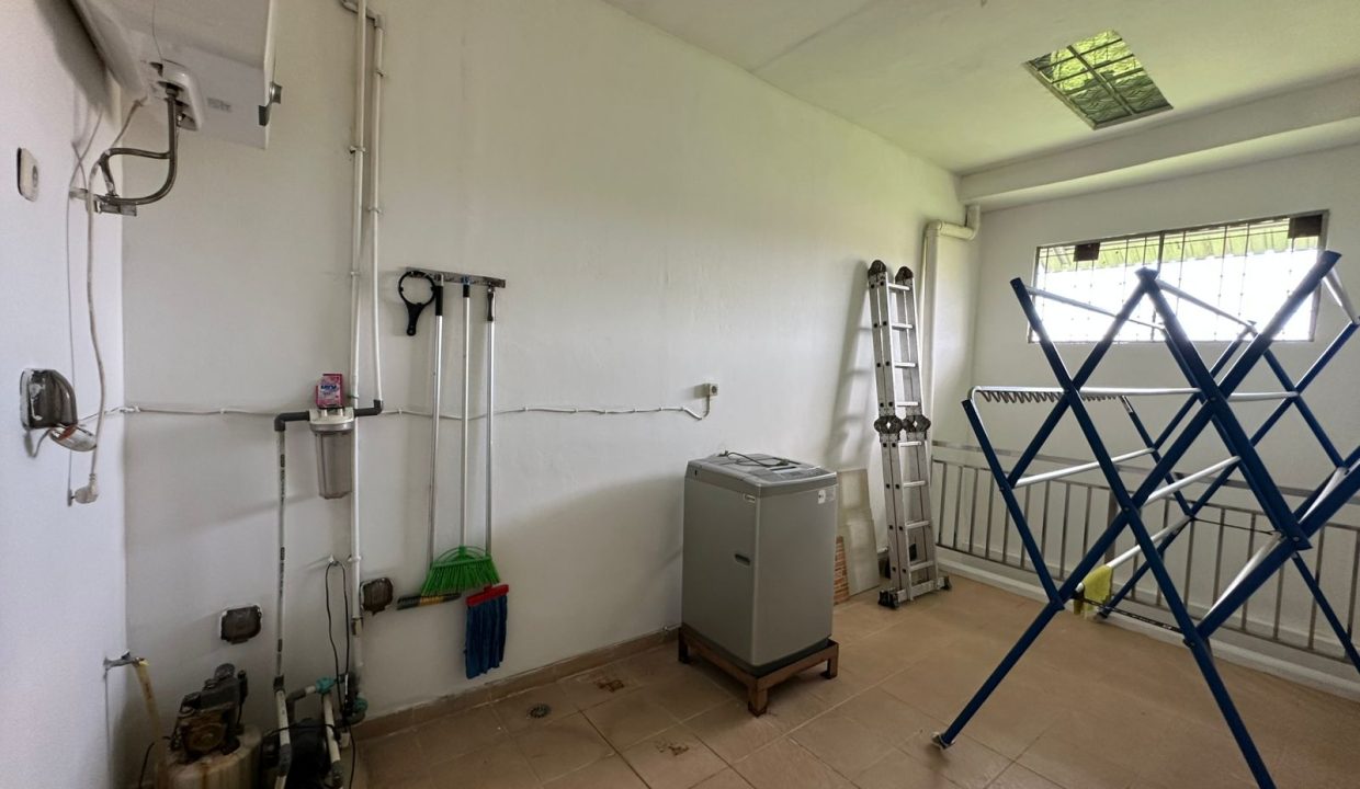 DIJUAL TOWNHOUSE DMIRO SIMPANG BLK KENTEN PALEMBANG (8)