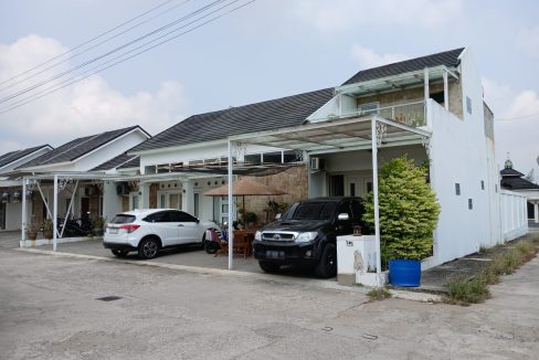 DIJUAL RUMAH VILLA CEMERLANG JAYA