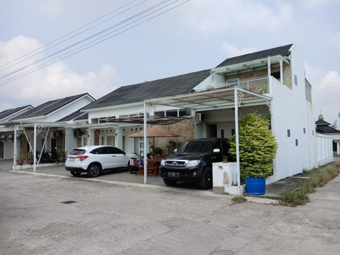 DIJUAL RUMAH SUPER LUAS KOMPLEK VILLA PALEM CEMERLANG KM 10 PALEMBANG