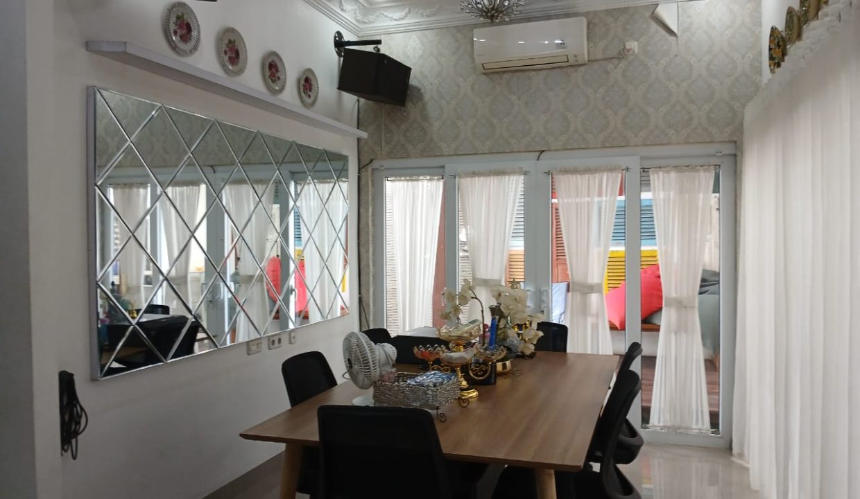 DIJUAL RUMAH VILLA CEMERLANG JAYA