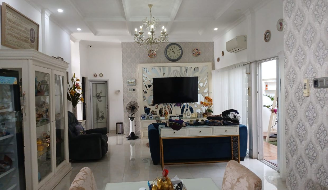 DIJUAL RUMAH VILLA CEMERLANG JAYA