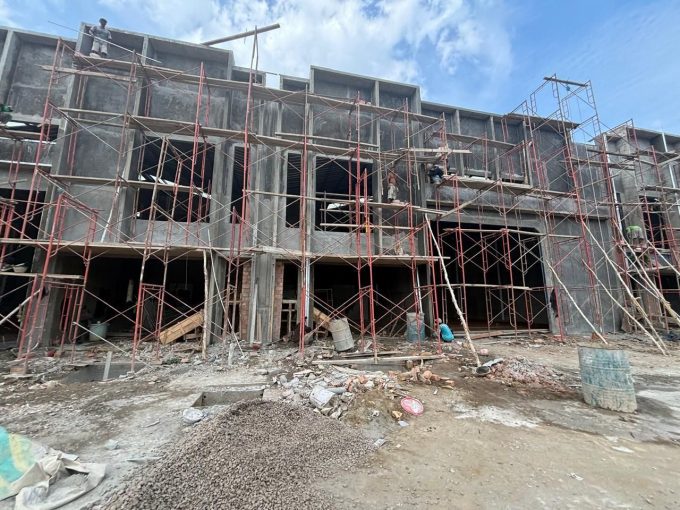 DIJUAL 3 GUDANG BESAR JALAN TANJUNG API API PALEMBANG