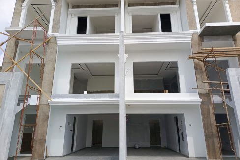 DIJUAL RUMAH EXCLUSIVE CLUSTER SOMERSET SEKIP PALEMBANG (0,3)