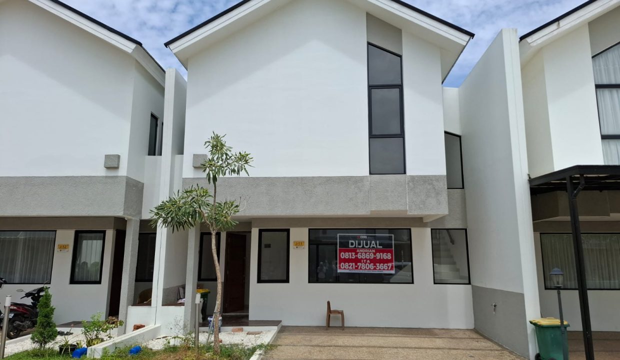 DIJUAL RUMAH FLORISTA GARDEN KM 7 PALEMBANG (1)